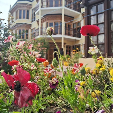 Zaltak Guest House And Hostel Leh Exterior photo